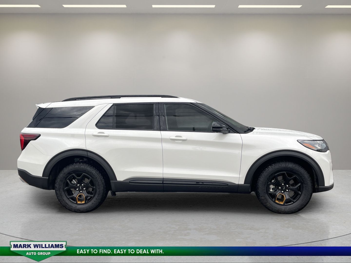 Used 2026 Ford Explorer Tremor w/ Tremor Convenience Package AWD/4WD image 3