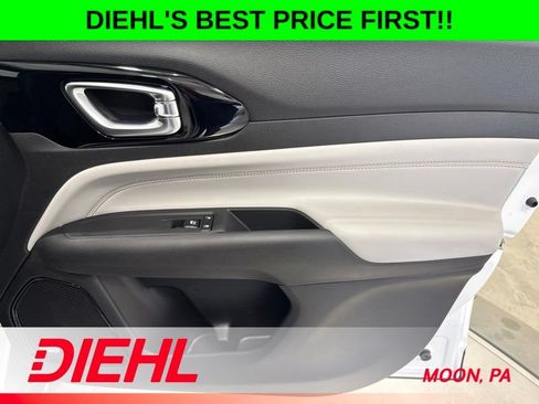 New 2026 Jeep Compass Limited w/ Sun, Sound & Navigation Group AWD/4WD image 15