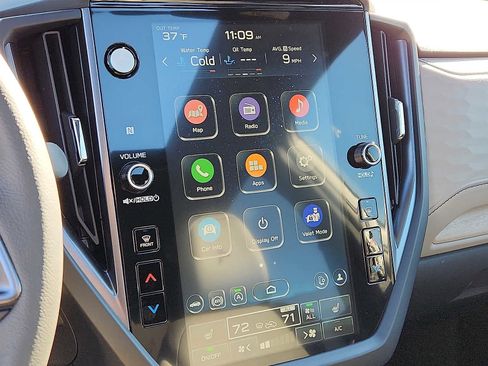 New 2025 Subaru Forester Limited image 9