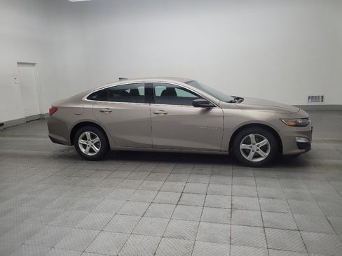 Used 2023 Chevrolet Malibu LS FWD image 11