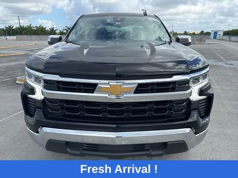 Used 2023 Chevrolet Silverado 1500 LT RWD image 14