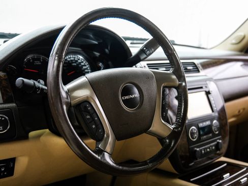 Used 2012 GMC Sierra 3500 Denali AWD/4WD image 21