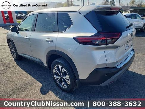 Certified 2022 Nissan Rogue SV AWD/4WD image 6