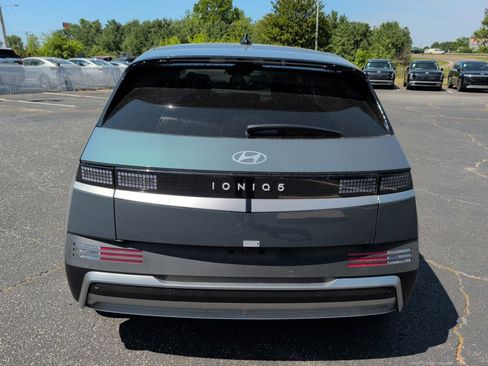 New 2026 Hyundai Ioniq 5 SEL RWD image 14