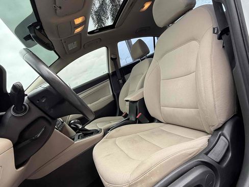 Used 2018 Hyundai Elantra Value Edition image 15