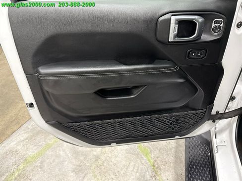 Used 2021 Jeep Gladiator Overland w/ Popular Equipment Package image 25