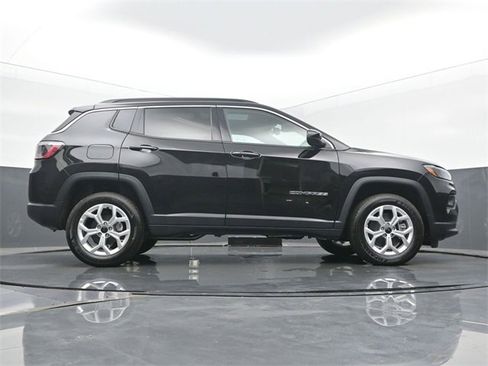 New 2025 Jeep Compass Latitude w/ Sun & Sound Group image 52