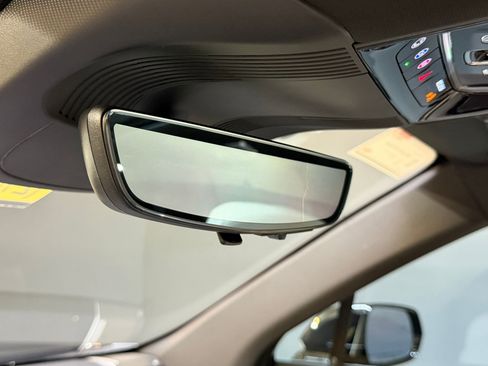 New 2026 Cadillac Vistiq Luxury AWD/4WD image 18