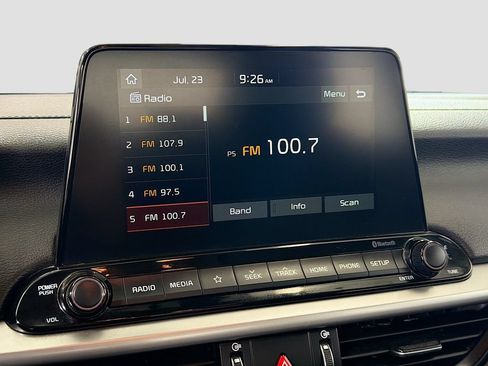 Used 2019 Kia Forte LXS FWD image 15