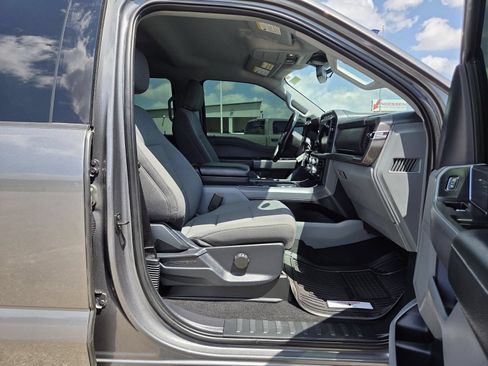 Used 2024 Ford F150 XLT w/ Mobile Office Package RWD image 20