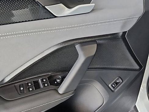 New 2026 Volkswagen Tiguan SE R-Line image 27