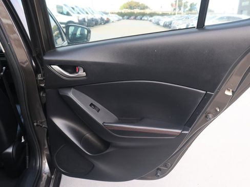 Used 2014 MAZDA MAZDA3 i Grand Touring image 12