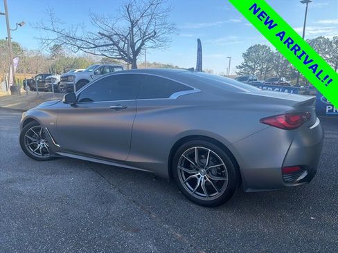 Used 2018 INFINITI Q60 3.0t Luxe w/ Sensory Package 3.0T Luxe image 5