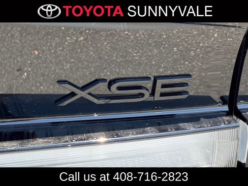 Used 2026 Toyota Prius Plug-In Hybrid FWD image 13