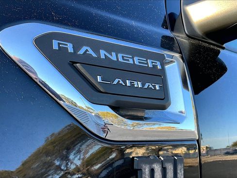 Used 2019 Ford Ranger Lariat w/ FX4 Off-Road Package image 5