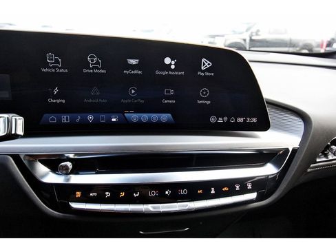 New 2026 Cadillac Lyriq Sport image 15