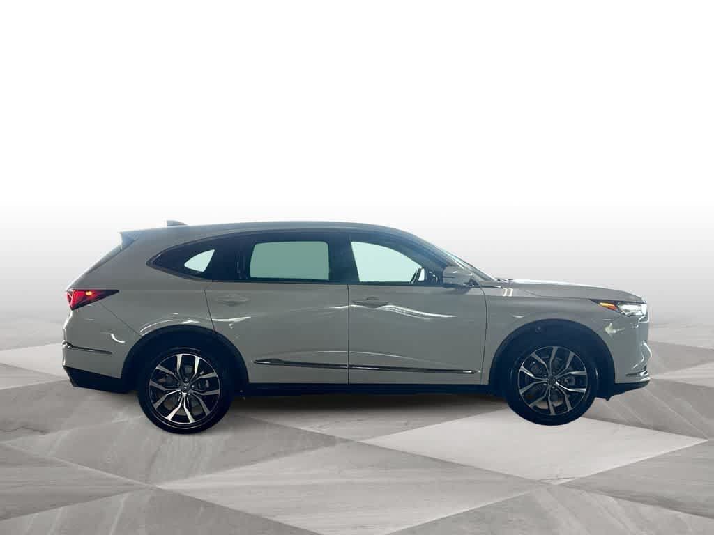 Certified 2024 Acura MDX w/ Technology Package FWD image 9