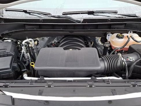 Used 2024 Cadillac Escalade Premium Luxury w/ Performance Package image 40