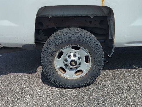 Used 2017 Chevrolet Silverado 2500 W/T w/ WT Fleet Convenience Package image 11