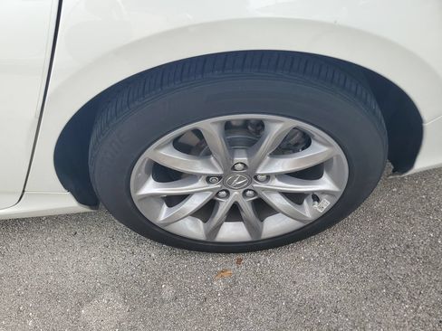 Used 2023 Acura TLX FWD image 6