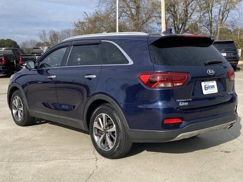 Used 2019 Kia Sorento EX image 3