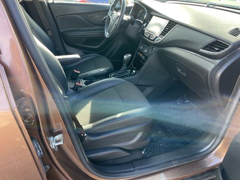 Used 2017 Buick Encore Sport Touring image 31