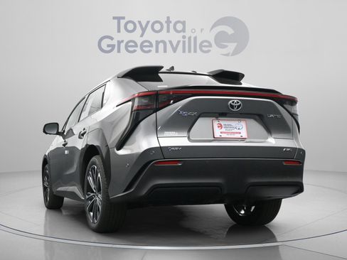 Used 2024 Toyota bZ4X AWD w/ Weather Package image 10