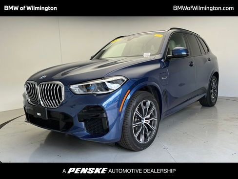 Used 2022 BMW X5 xDrive45e w/ M Sport Package AWD/4WD image 1