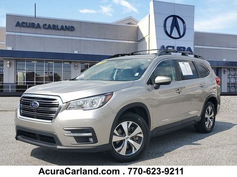 Used 2019 Subaru Ascent Premium w/ Popular Package #1 AWD/4WD image 1