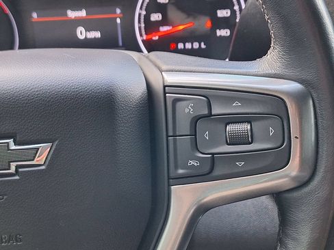 Used 2021 Chevrolet Silverado 1500 LT Trail Boss AWD/4WD image 17