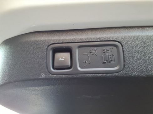 Used 2024 Ford Expedition Limited w/ Excursion Package image 7