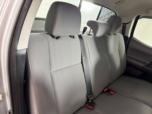 Used 2019 Toyota Tacoma SR5 image 22