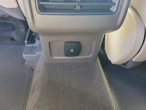 Certified 2023 Lincoln Corsair FWD image 17