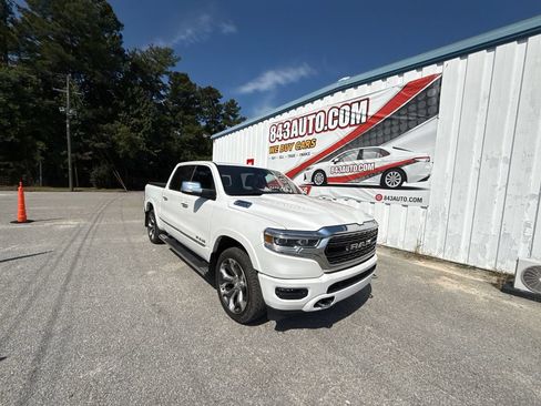 Used 2022 RAM 1500 Limited w/ Body-Colour Bumper Group AWD/4WD image 1