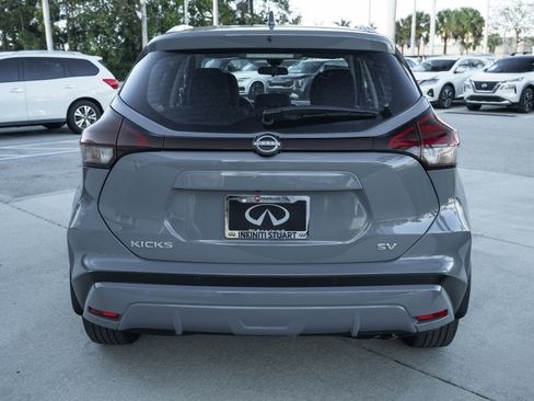 Used 2022 Nissan Kicks SV image 24