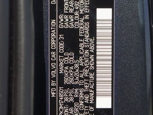 Used 2021 Volvo XC90 T6 Momentum w/ Advanced Package image 30