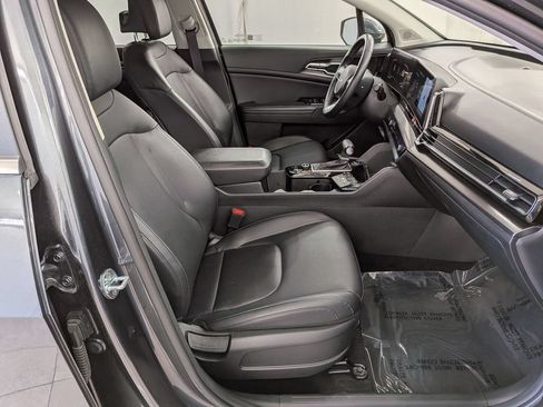 Used 2023 Kia Sportage EX FWD image 30