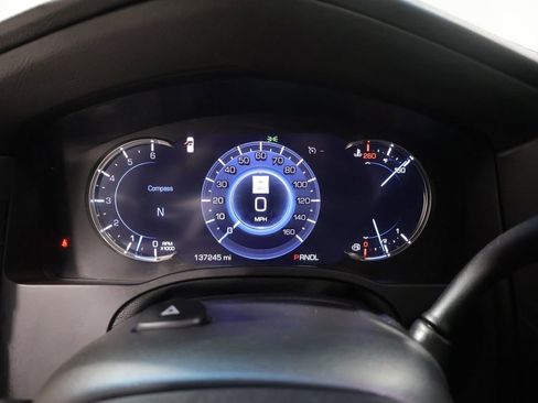 Used 2018 Cadillac Escalade ESV Premium Luxury AWD/4WD image 46