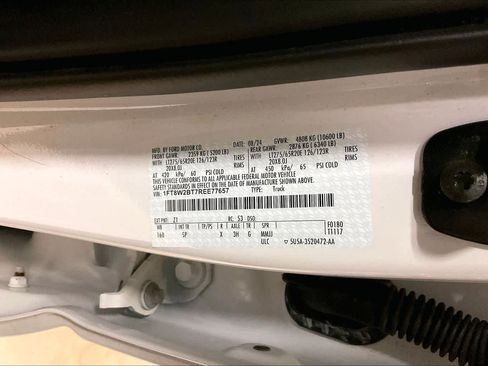 Used 2024 Ford F250 King Ranch w/ Chrome Package image 32