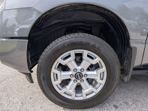 Certified 2024 Nissan Titan SV w/ SV Convenience Package image 10