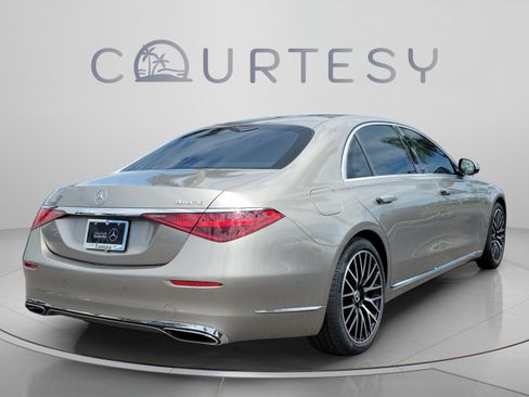 Certified 2023 Mercedes-Benz S 580 4MATIC Sedan image 3