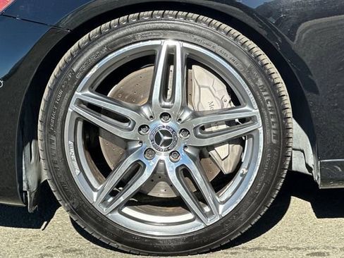 Used 2019 Mercedes-Benz E 300 image 30