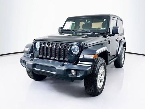 Used 2021 Jeep Wrangler Sport AWD/4WD image 3