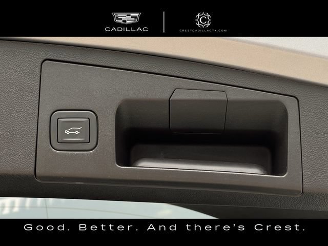 Certified 2025 Cadillac XT4 Sport w/ LPO, Floor Liner Package FWD image 33