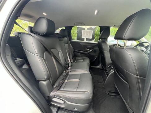 Used 2026 MAZDA CX-90 3.3 Turbo w/ Select Package AWD/4WD image 27