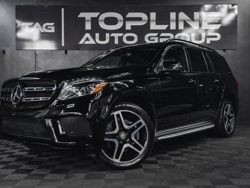 Used 2017 Mercedes-Benz GLS 550 GLS 550 Sport Utility 4D image 2