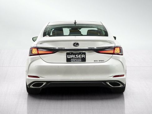 Used 2024 Lexus ES 350 w/ Accessory Package (Z1) FWD image 4