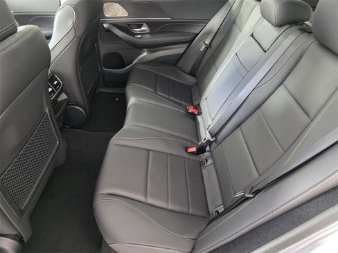New 2026 Mercedes-Benz GLE 450 4MATIC image 11
