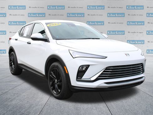 Used 2024 Buick Envista Preferred w/ Convenience I Package image 3