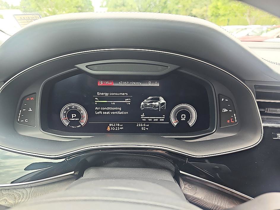 Used 2019 Audi Q8 Prestige AWD/4WD image 17